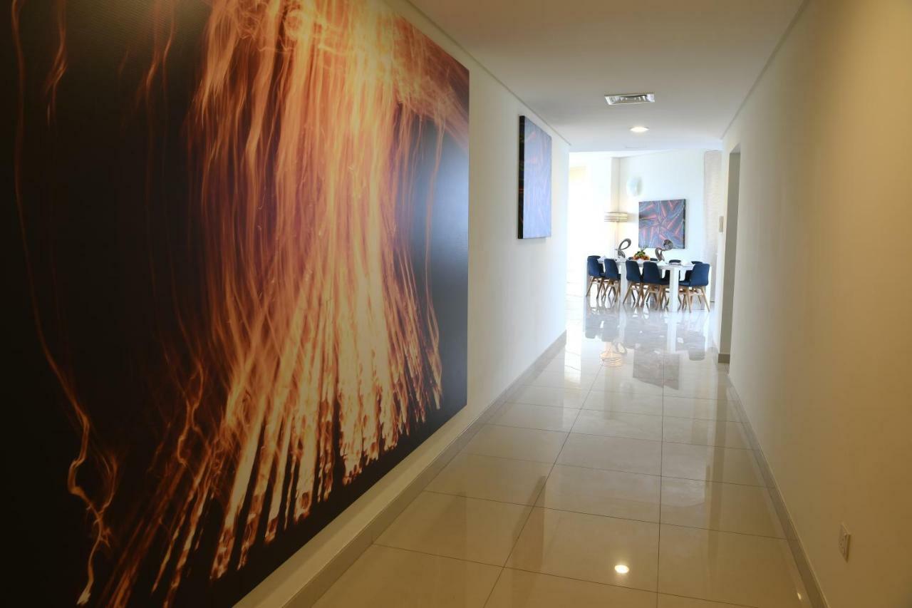 Gulf Suites Hotel Amwaj Manama Exterior photo