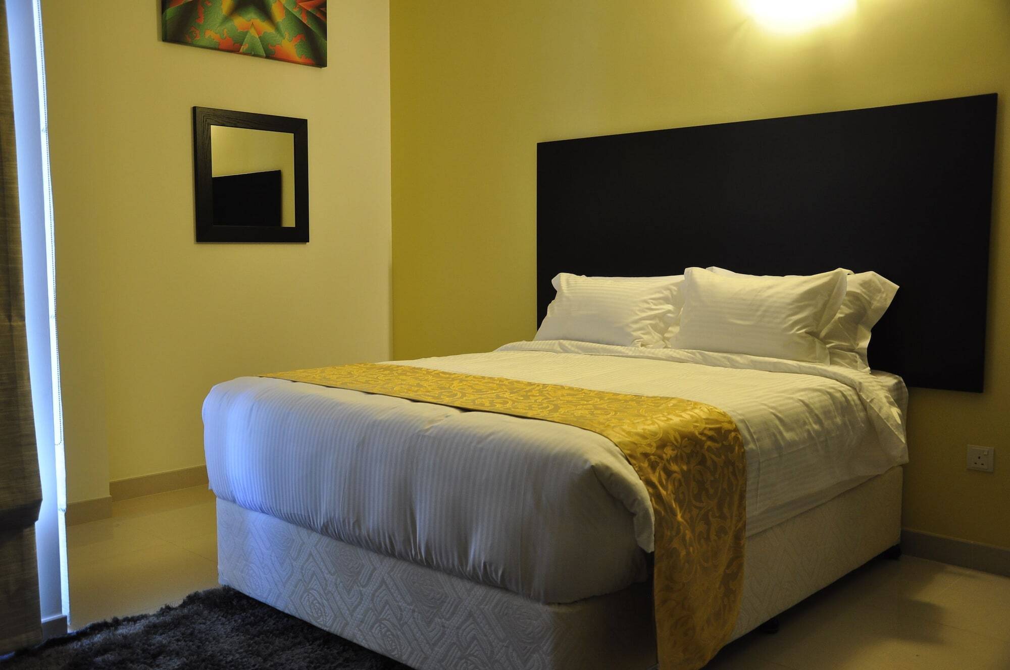 Gulf Suites Hotel Amwaj Manama Exterior photo
